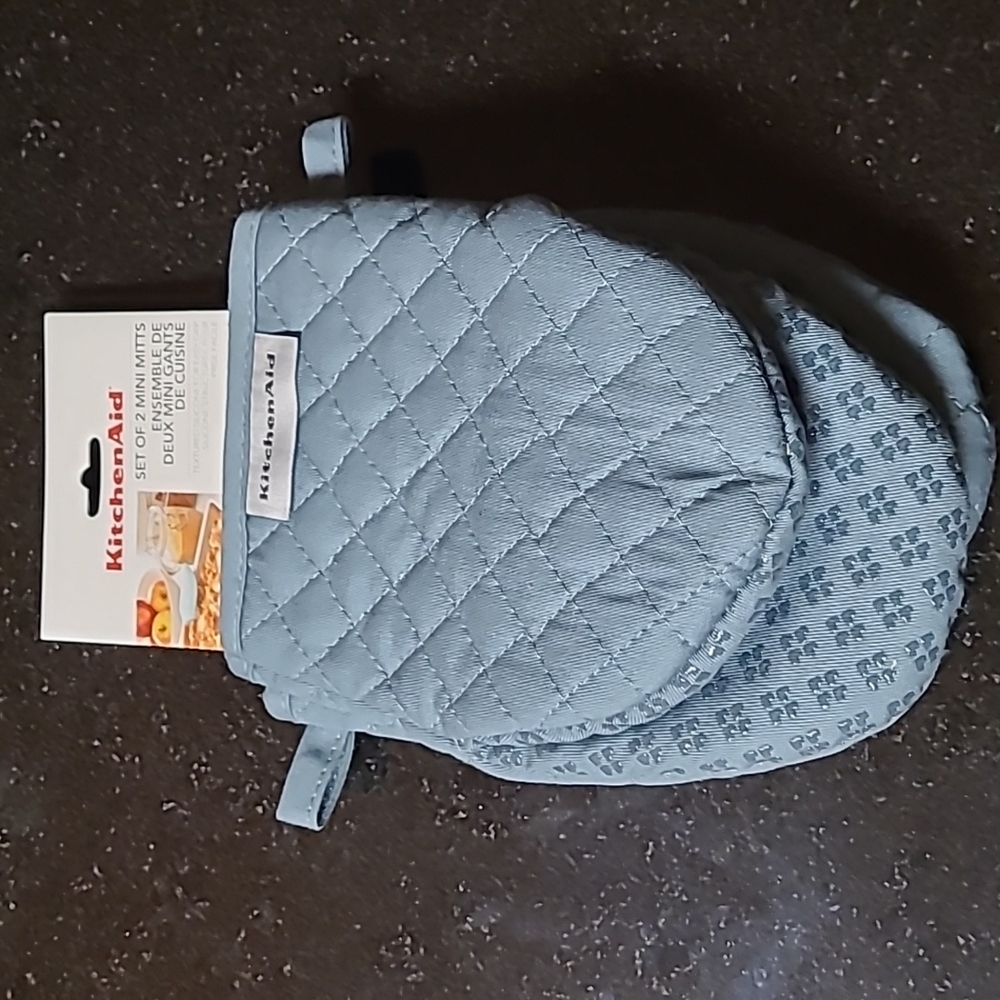 KitchenAid Mini Mitts